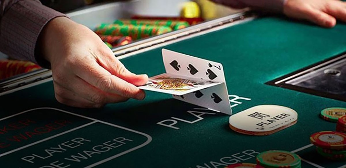 To know about playing Baccarat online